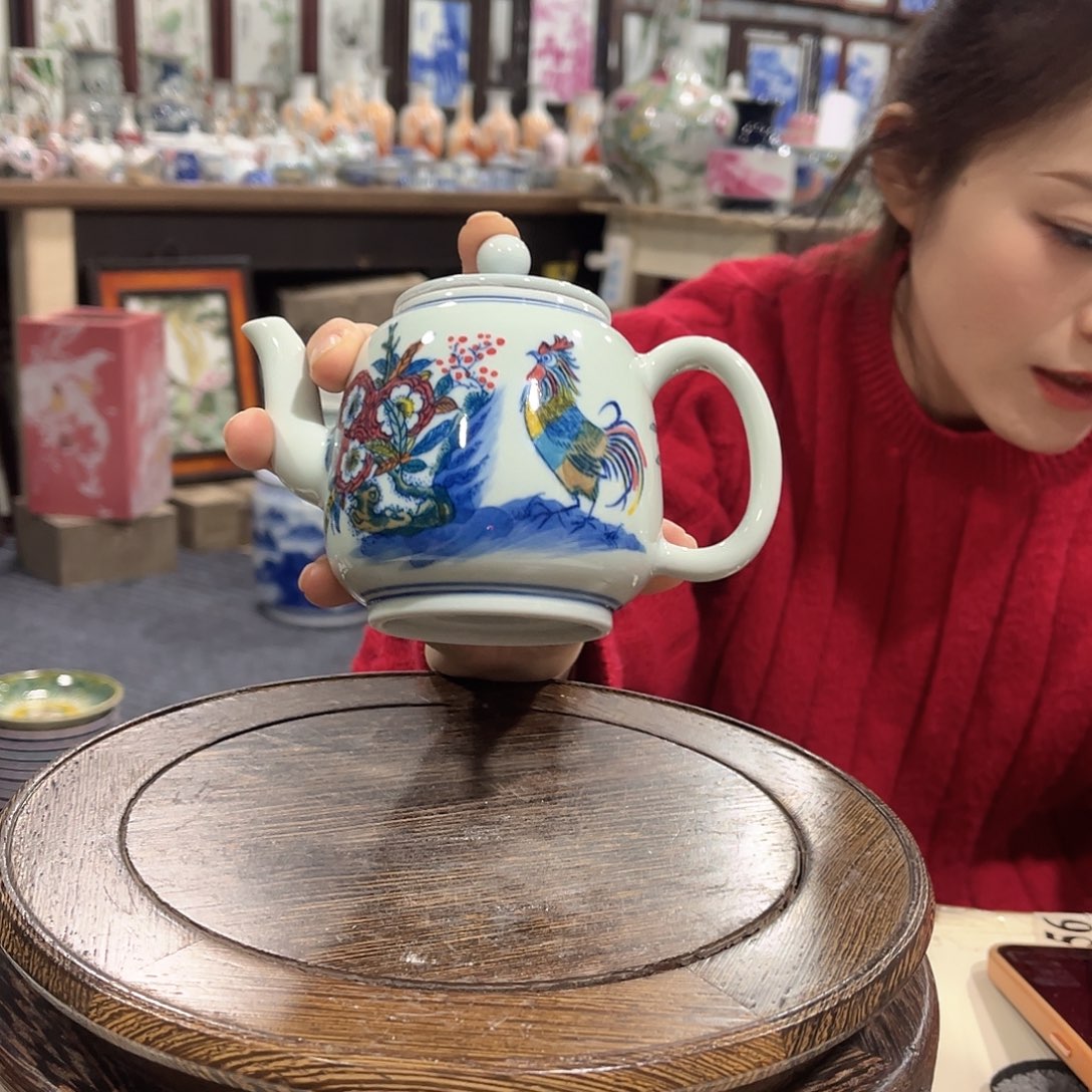 摆件陶瓷/////景德镇陶瓷瓷器。