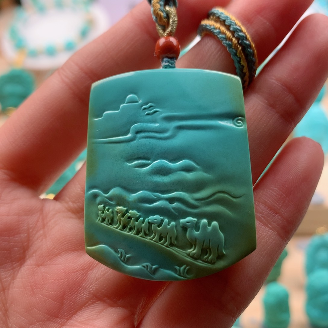 绿松石配饰未镶嵌人**茶