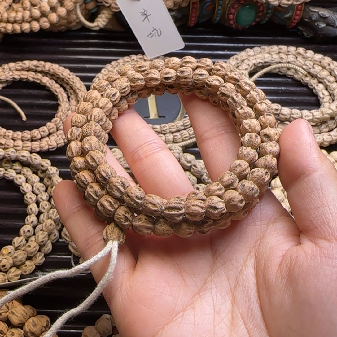 柏香籽/百香籽吊坠静**飘