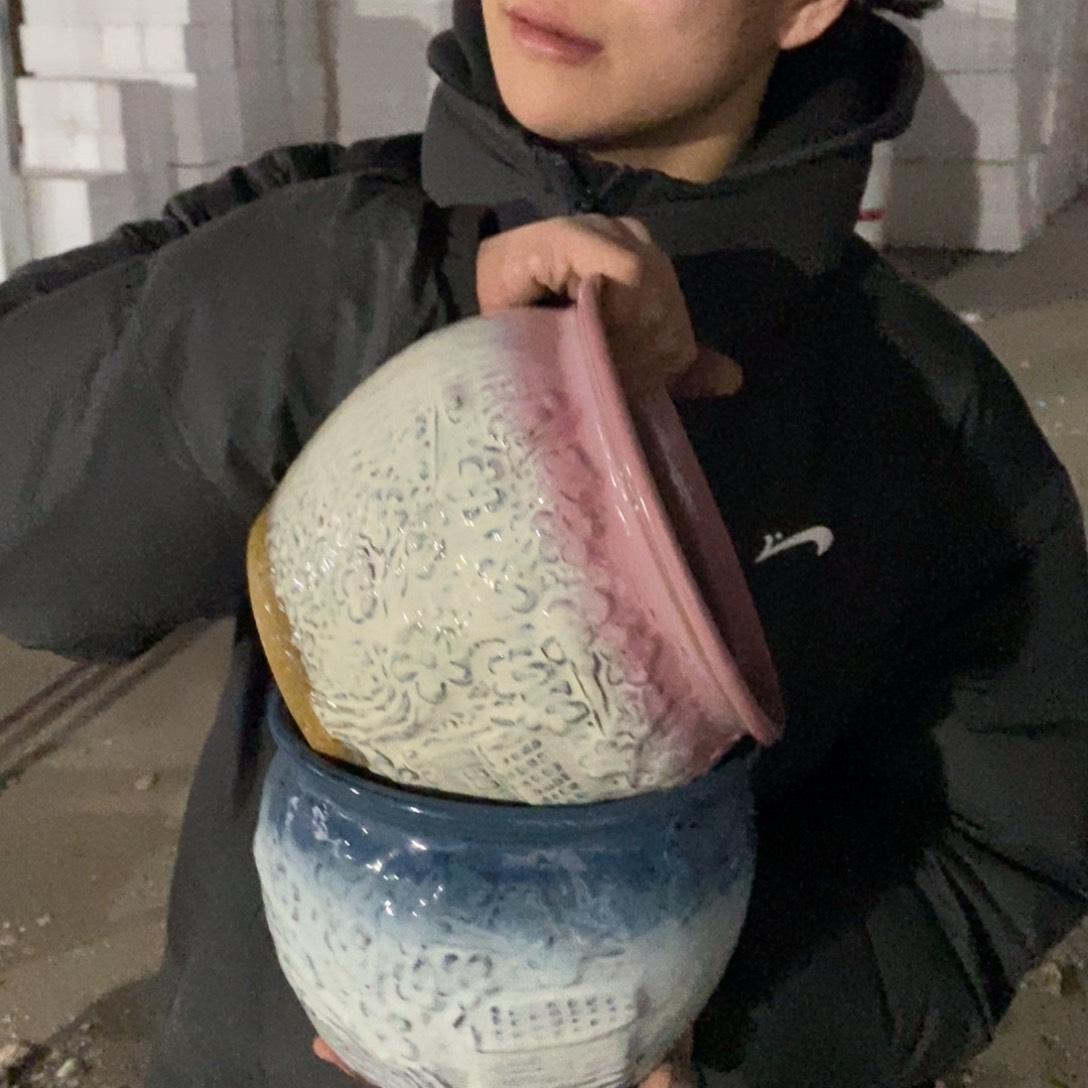 紫砂花盆瑕疵20/16f j h h f f g