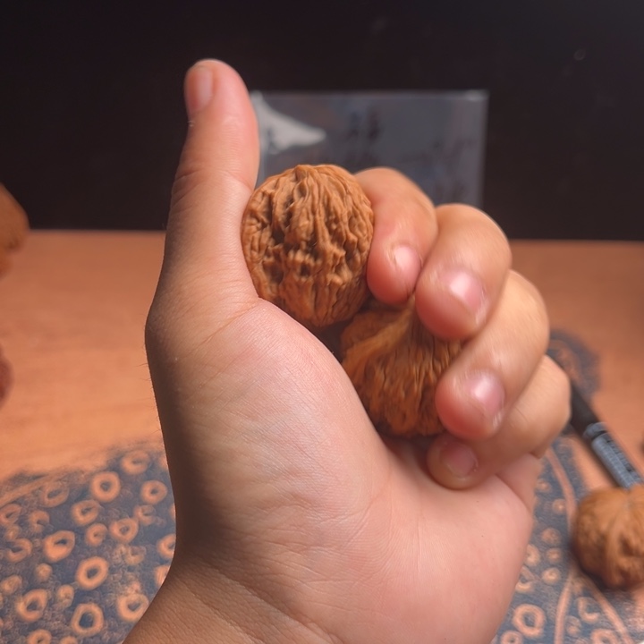 吊坠文玩核桃随机