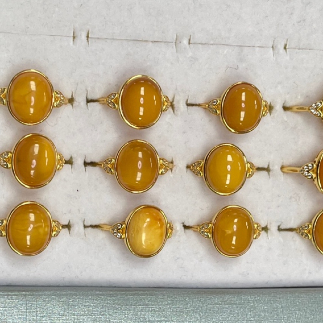 【王姨专属】136天然蜜蜡 蛋面戒指 多样性发一个 约12*10mm