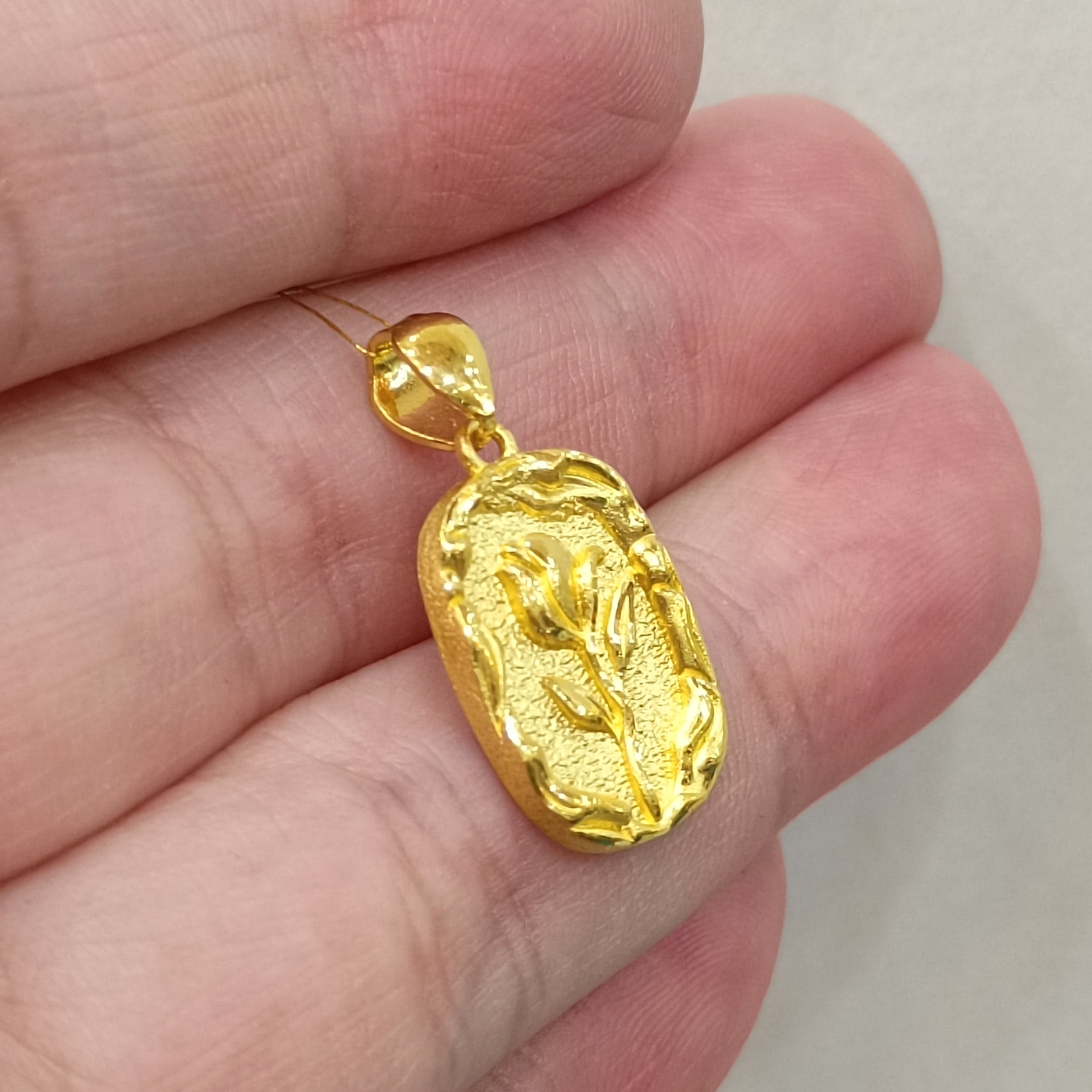 足金999黄金吊坠女真金正品纯黄金郁金香牌挂坠实心时尚新款5.06