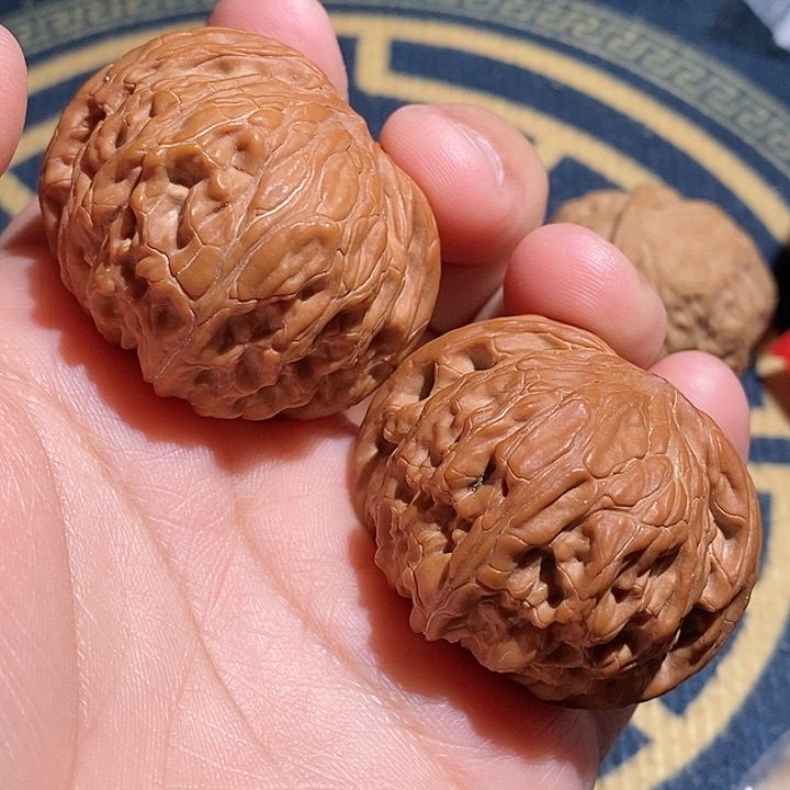 【闪购商品】文玩核桃吊坠丰**宝磨盘