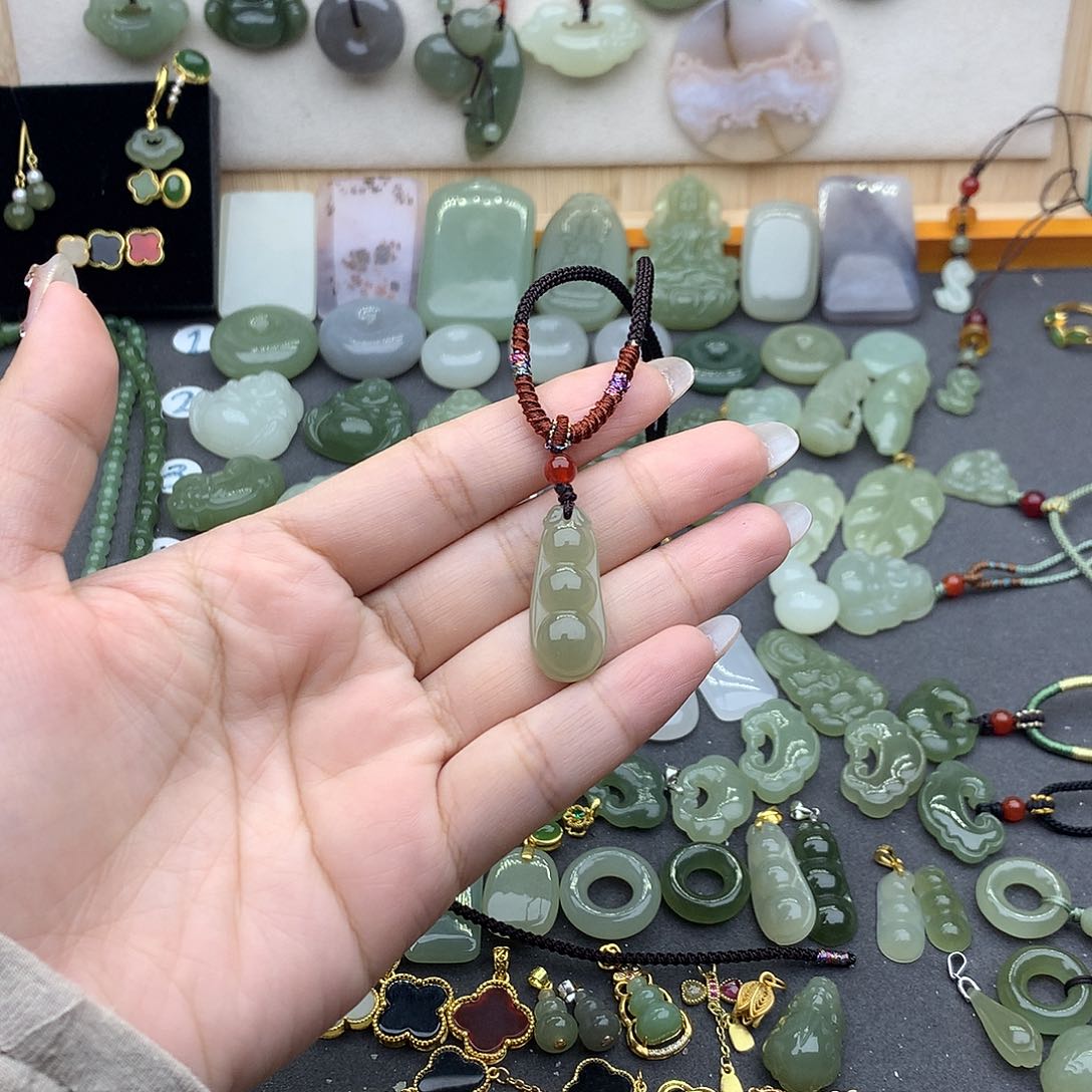 和田玉吊坠(不含链)银S925镶嵌