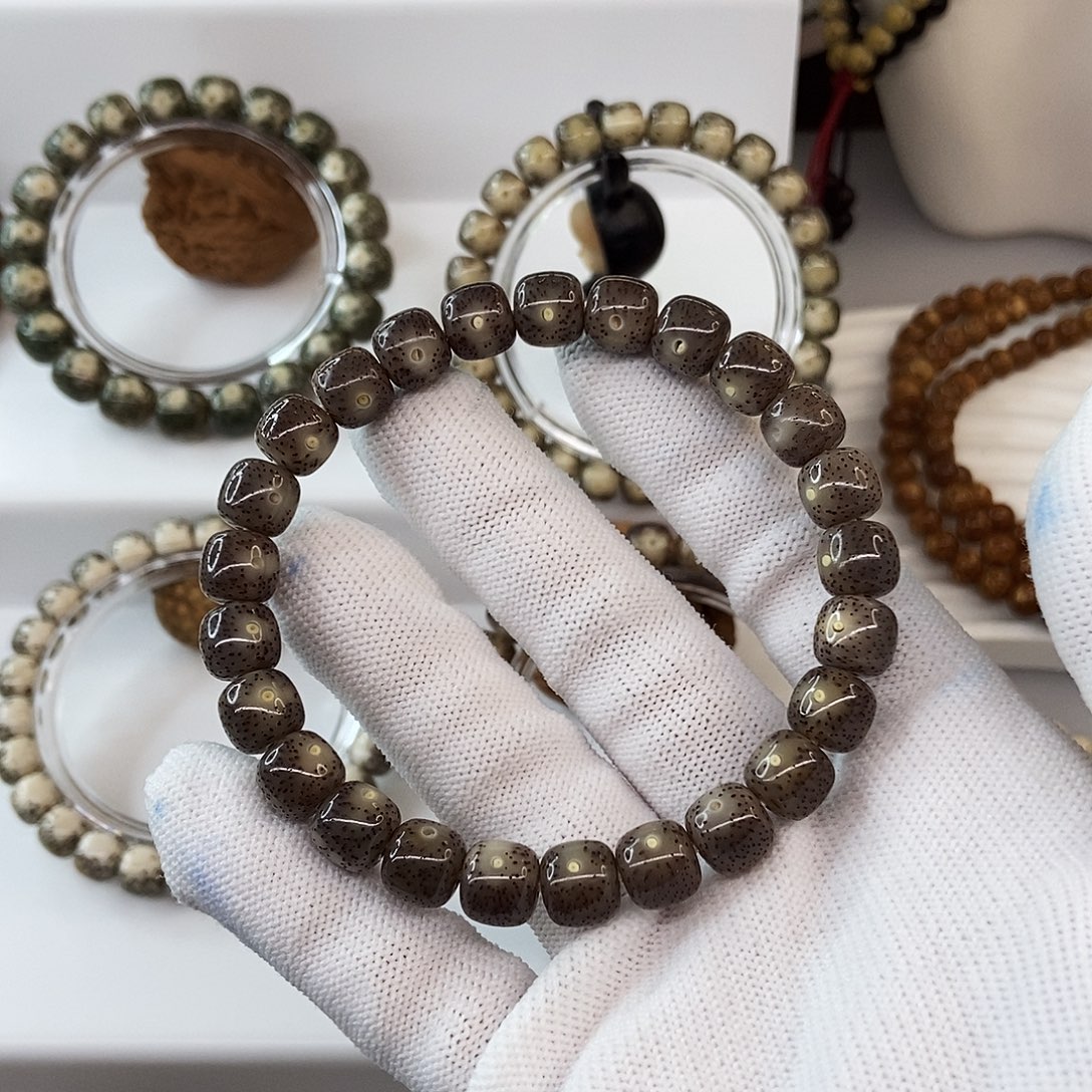 怀***垿星月菩提手串9冰糖满天星84