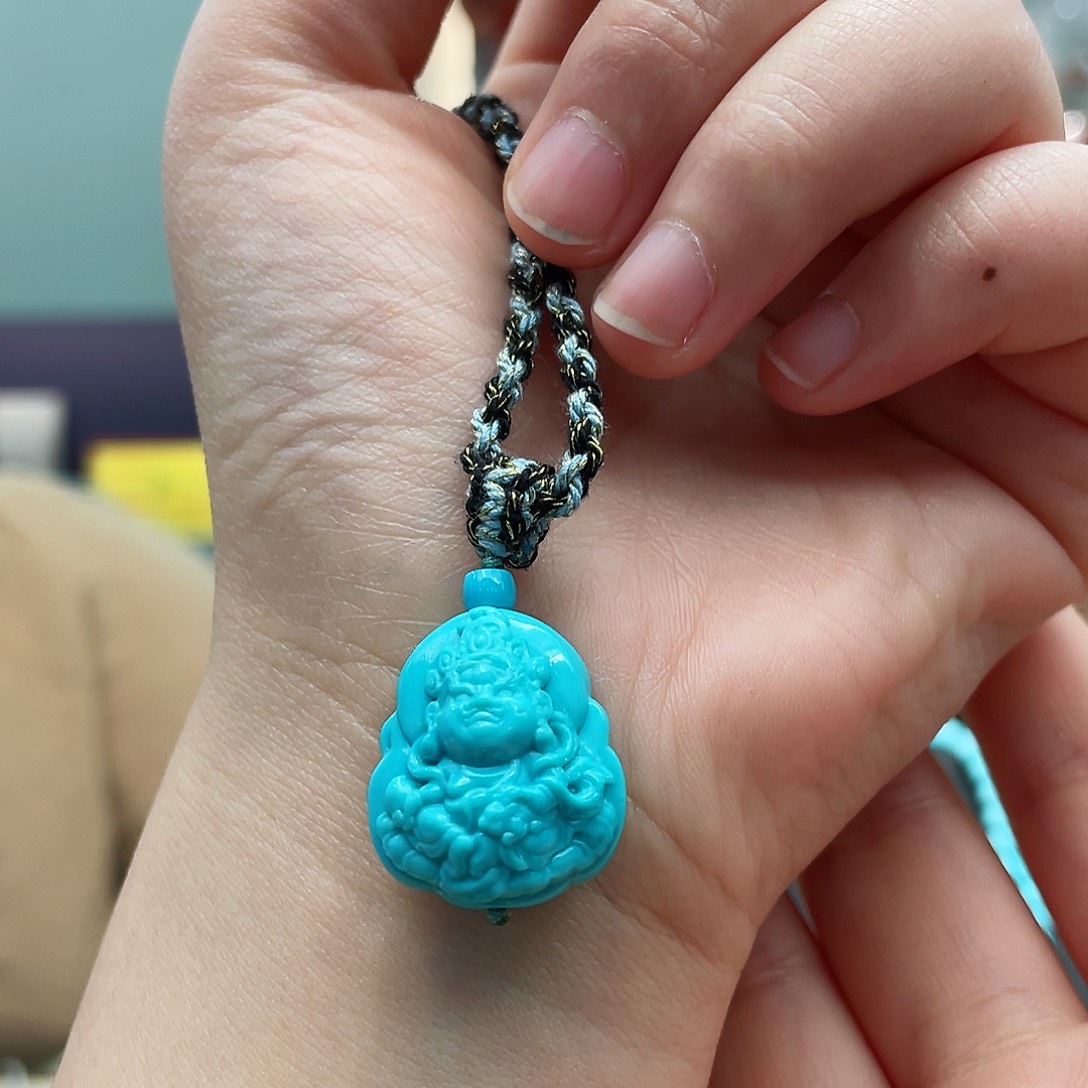 绿松石颈饰未镶嵌