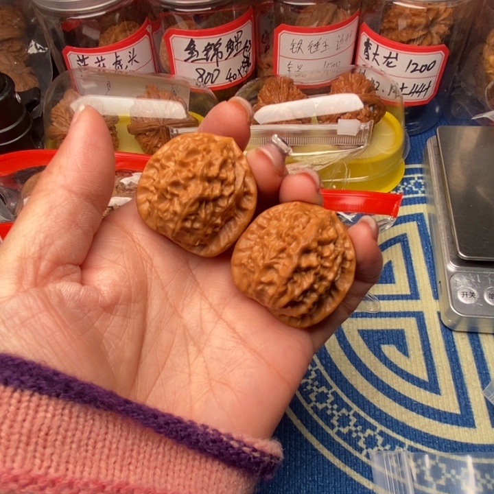 吊坠桃核瓷娃娃36核桃