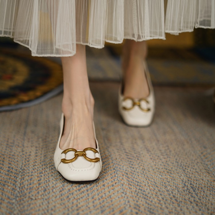 104 气质低跟单鞋女真皮平底方头复古浅口瓢鞋法式MDMLDA177-77