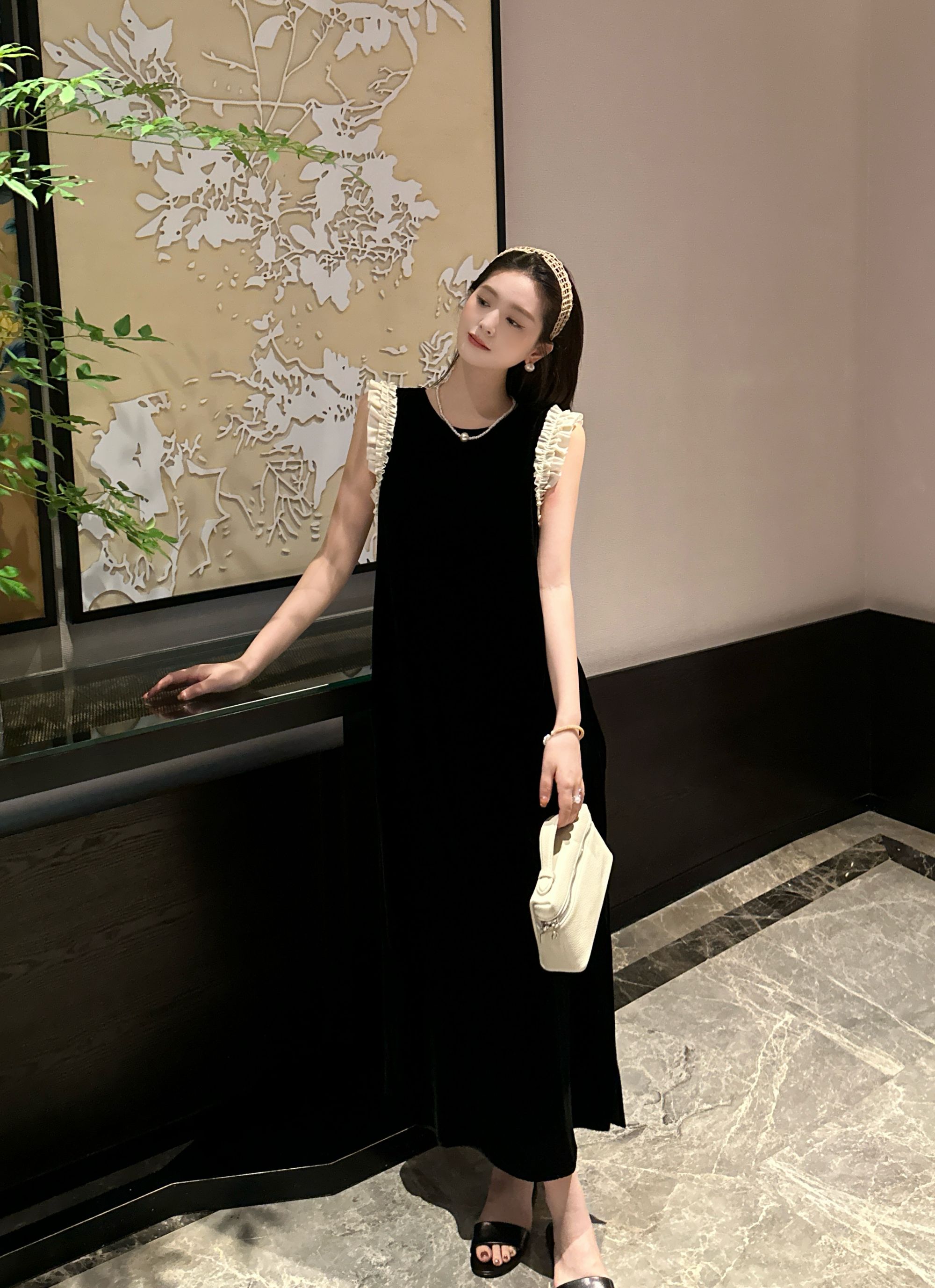 R123202W法式裙子夏季不褪色小黑裙街头风连衣裙插肩袖背心裙