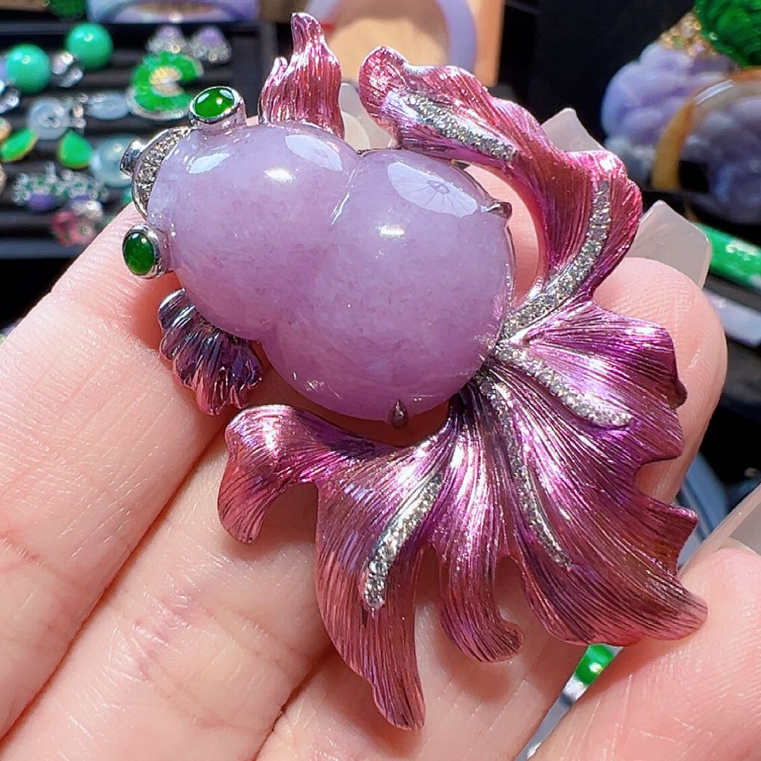 翡翠颈饰18K金镶嵌签收后24小时鉴赏期