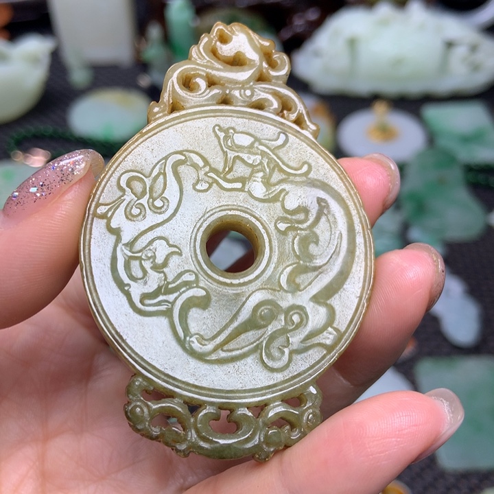 未镶嵌挂件翡翠清