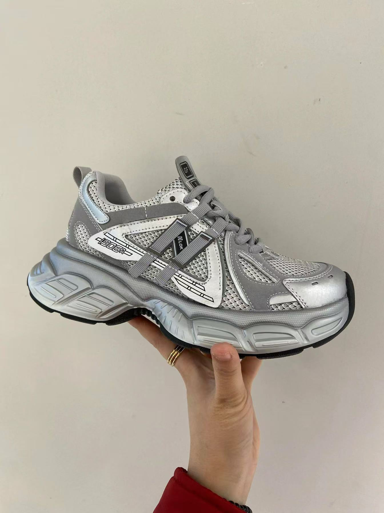 韩系超轻鞋底四季老爹鞋2025春季新款