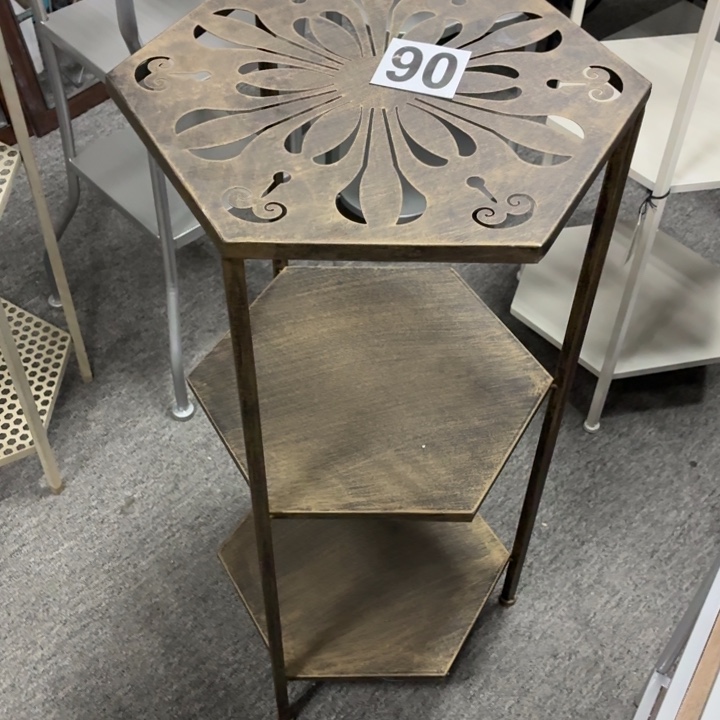 芳***天外贸孤品默认微瑕