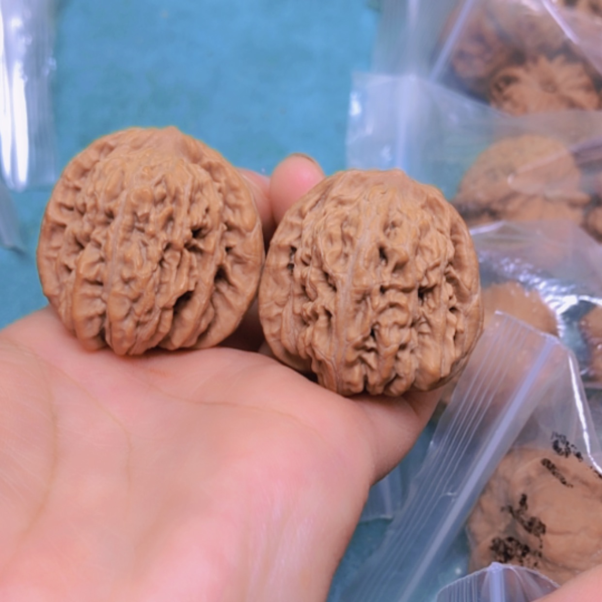【闪购商品】摆件核桃37四座楼练手