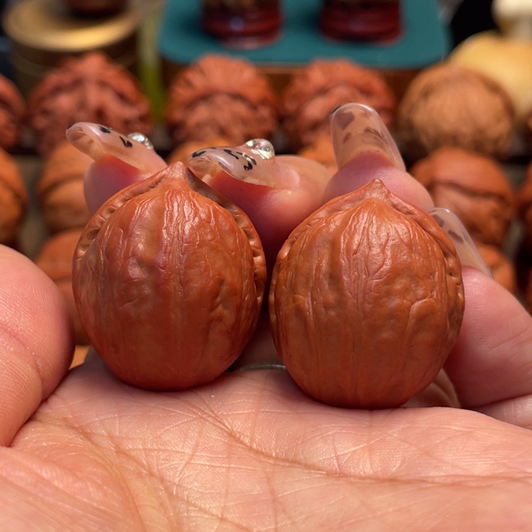 把件文玩核桃小寿桃