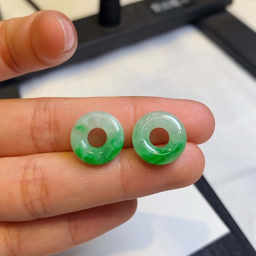 翡翠耳饰未镶嵌裸石甜甜圈