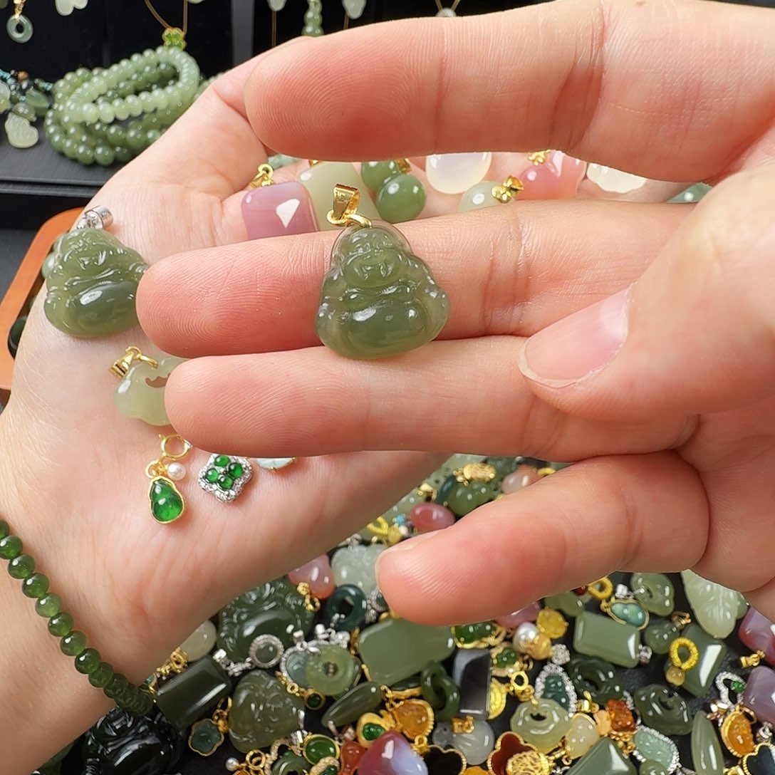 和田玉银S925镶嵌颈饰