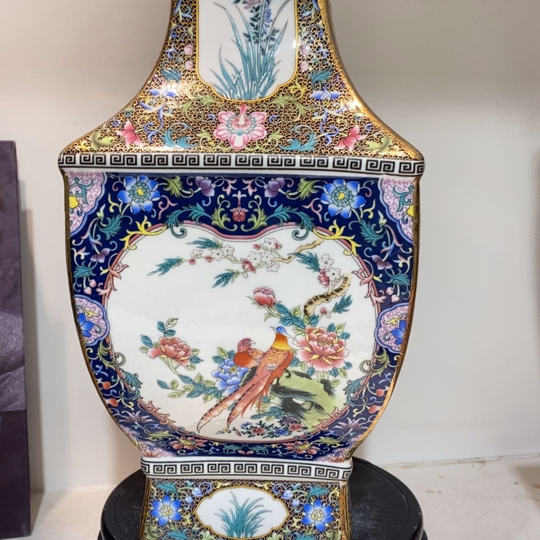 景德镇陶瓷花瓶景德镇陶瓷花瓶