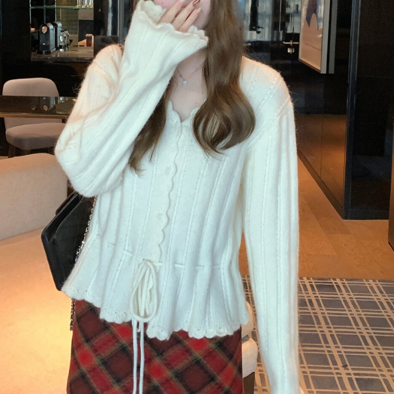 纯欲白色V领喇叭长袖针织开衫毛衣可外穿内搭上衣LK1230202