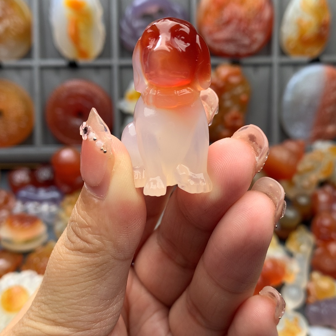 可***求玛瑙/玉髓未镶嵌颈饰