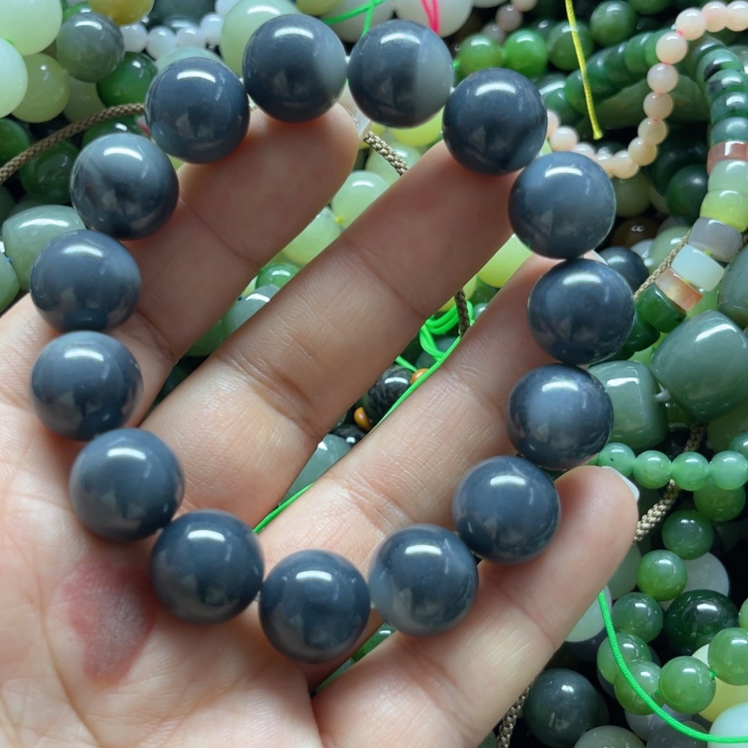 和田玉手链未镶嵌