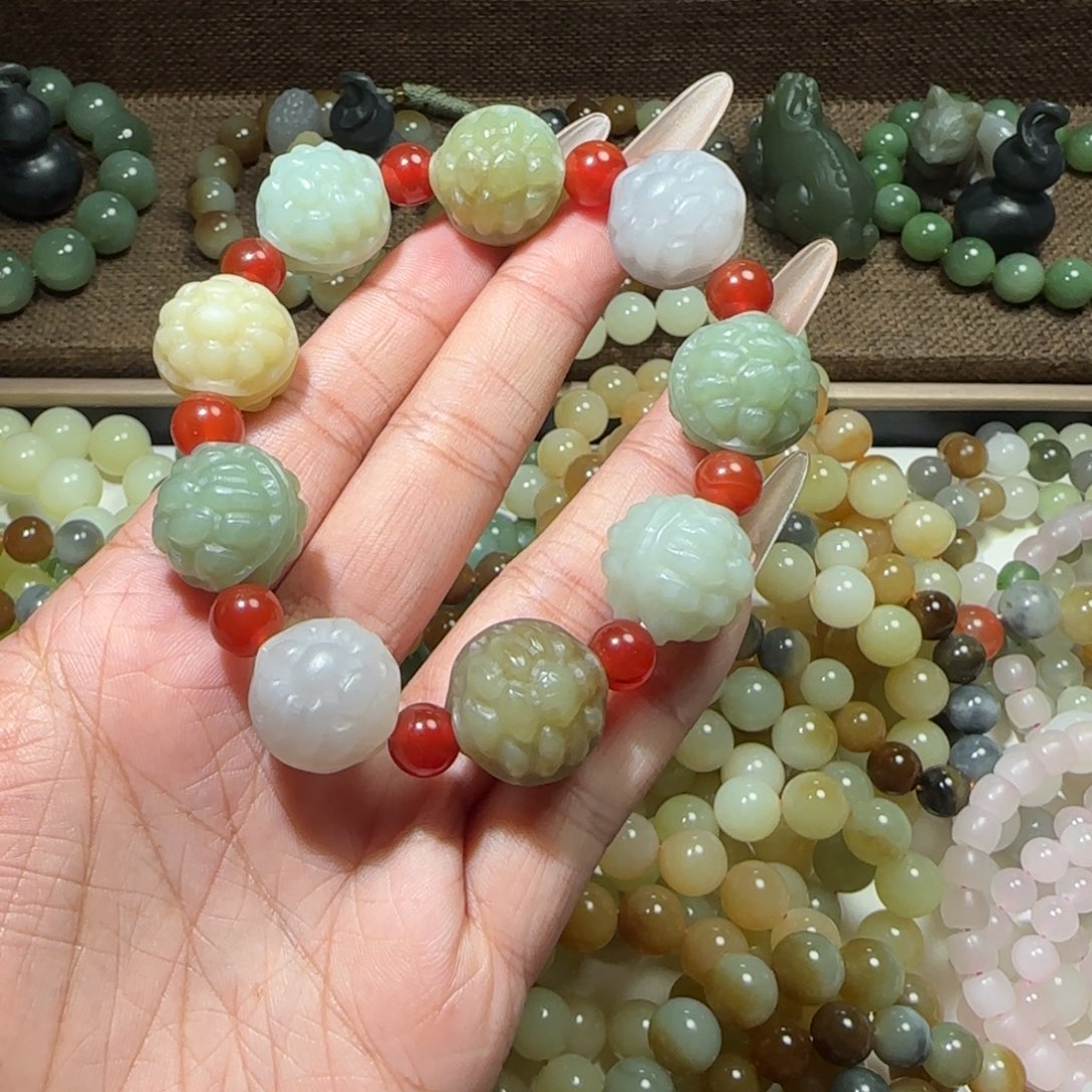 和田玉未镶嵌手链