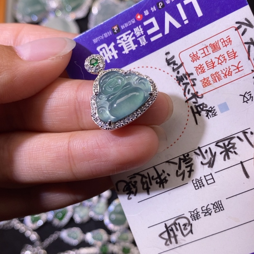 【闪购商品】翡翠颈饰未镶嵌天然