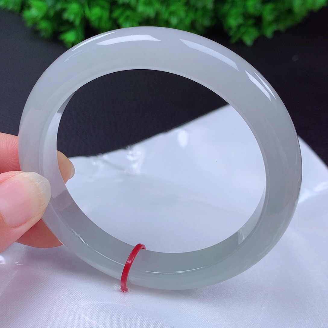 翡翠手镯未镶嵌61圈口682006