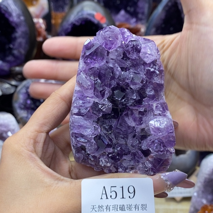 未镶嵌大型摆件（非配饰）紫晶