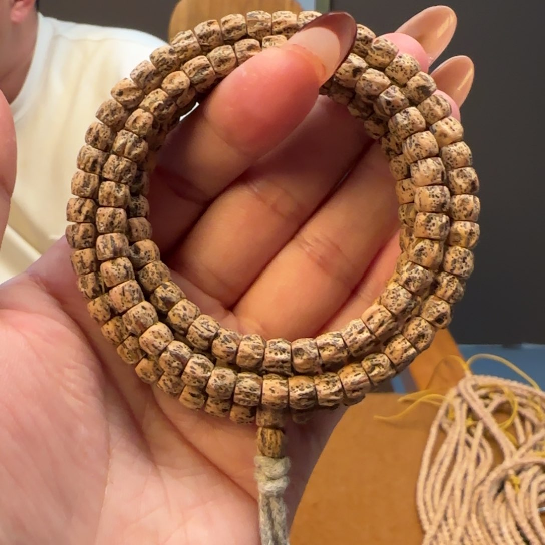 柏香籽/百香籽手串红牙方块5➕