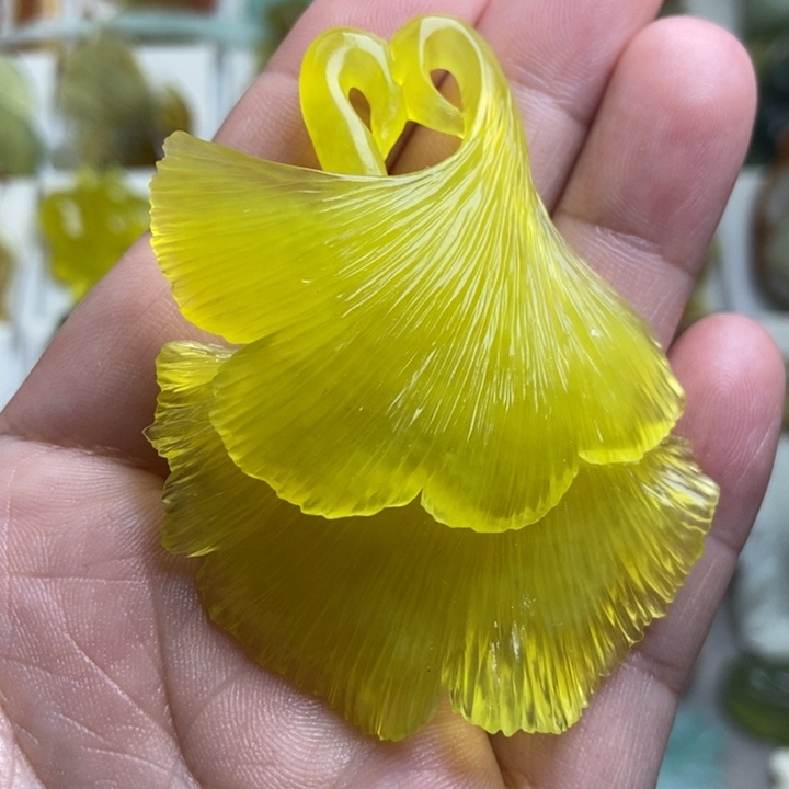 未镶嵌蛇纹石玉挂件