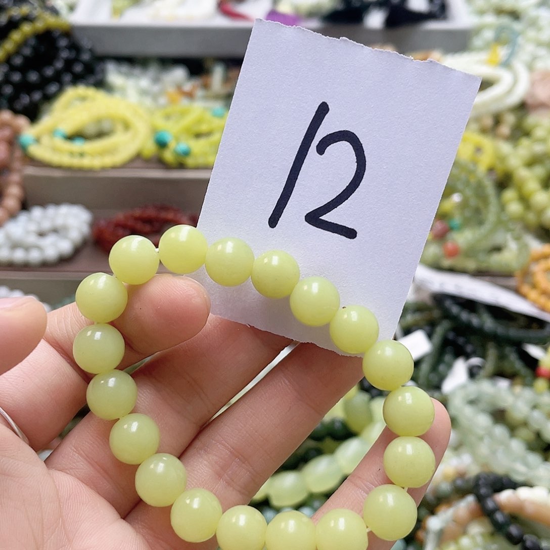 未镶嵌蛇纹石玉手链