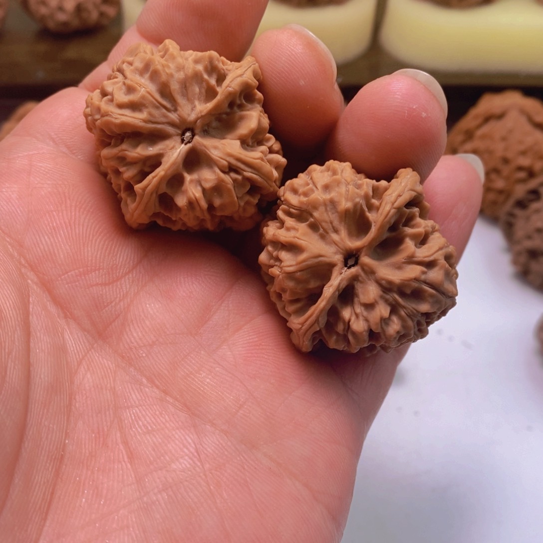 文玩核桃把件1****?文玩核桃