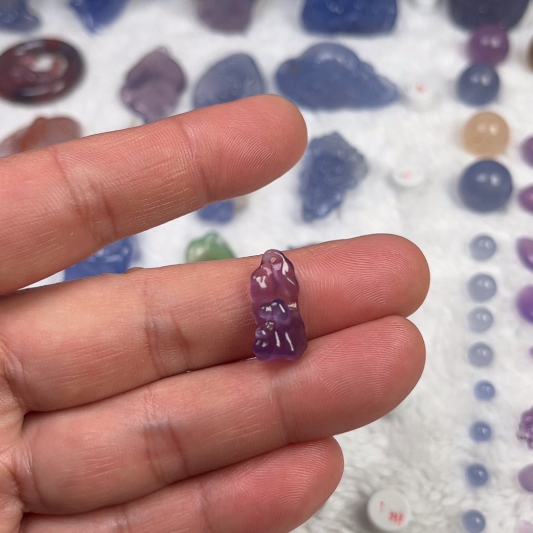 玛瑙/玉髓未镶嵌颈饰随形叶子