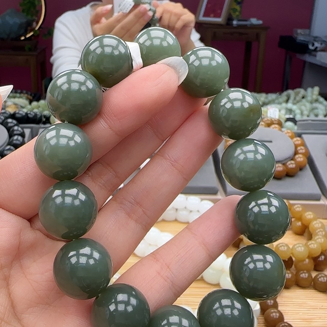 和田玉手链未镶嵌