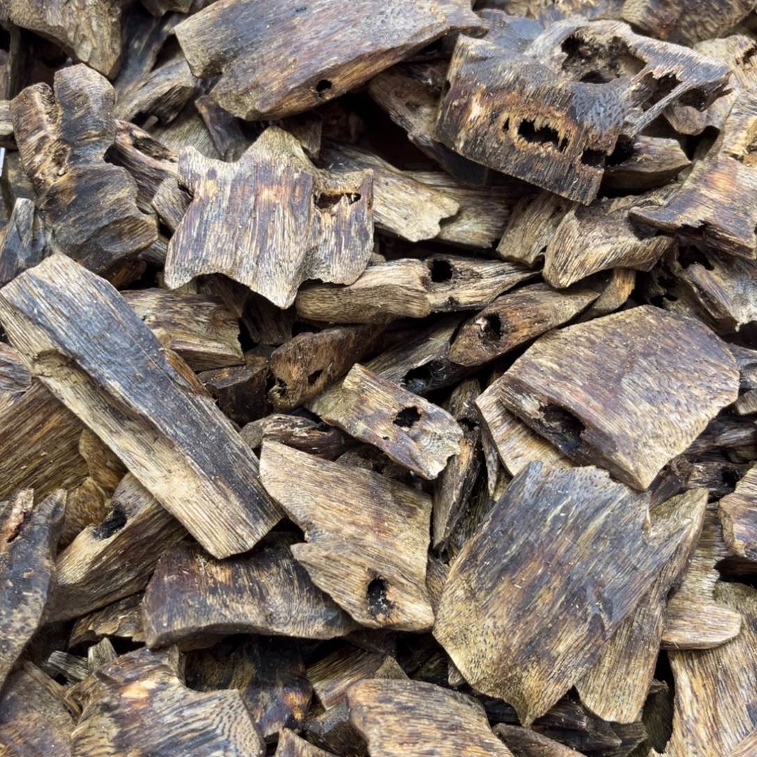 小***贝沉香摆件沉棋楠块料856