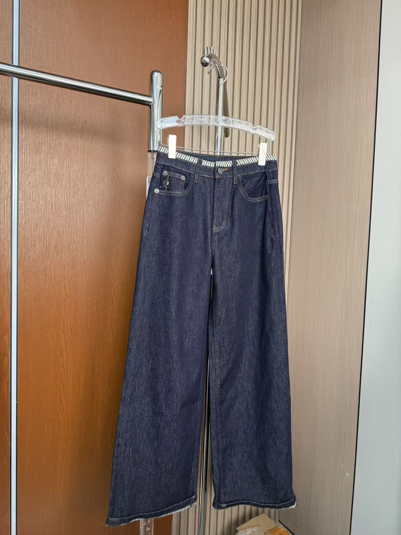 25721#双层条纹活性染立裁廓形香蕉牛仔阔腿裤