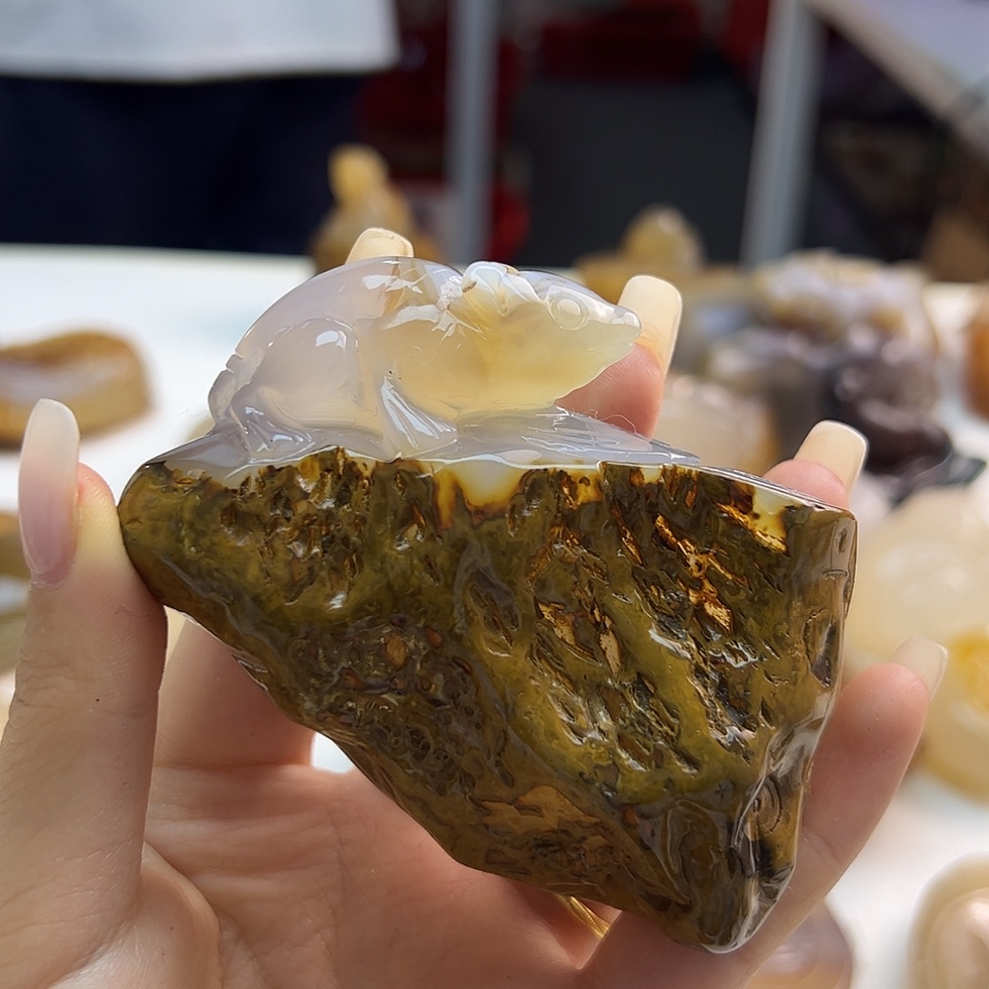 玛瑙/玉髓未镶嵌颈饰