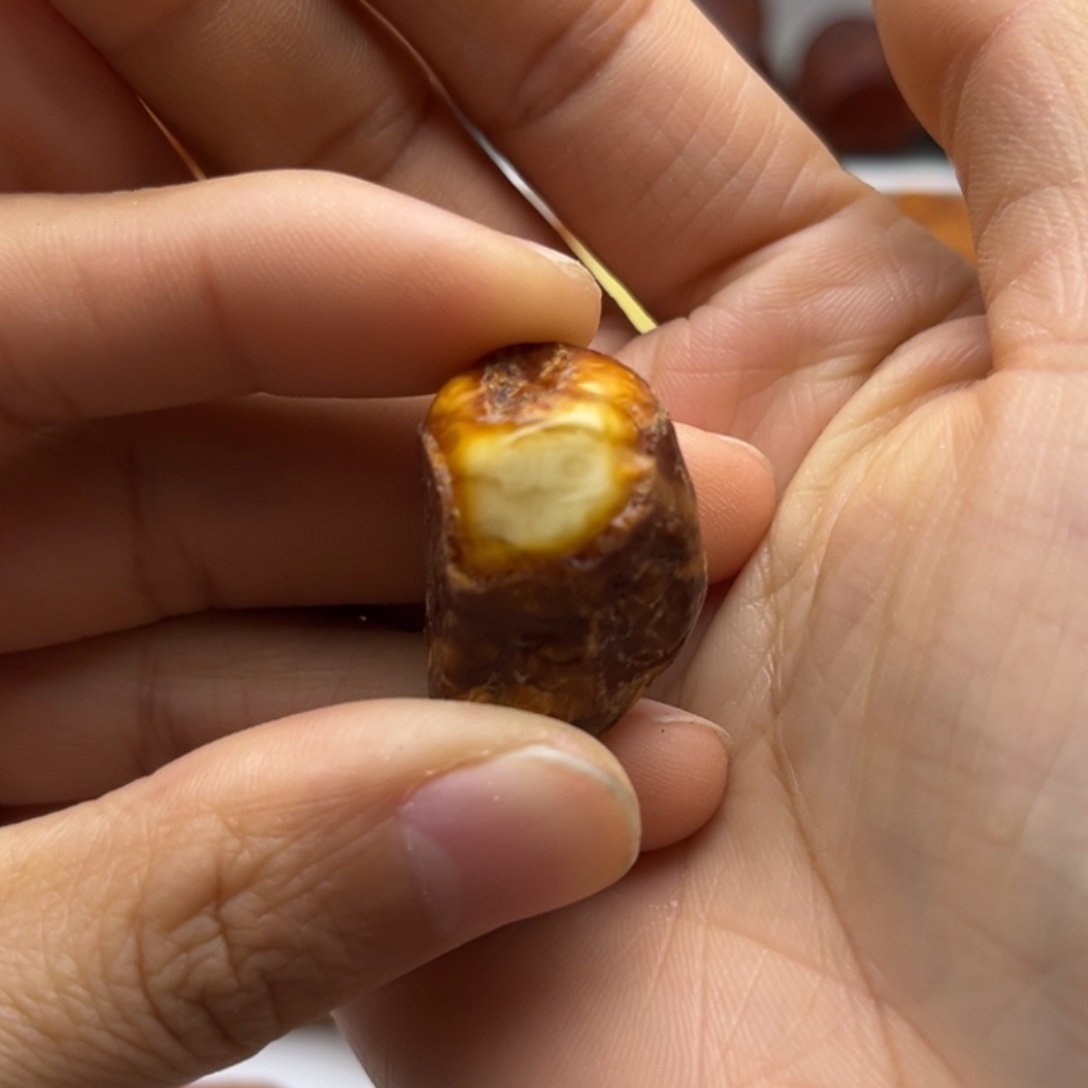 定制琥珀未镶嵌蜜蜡定制珠子