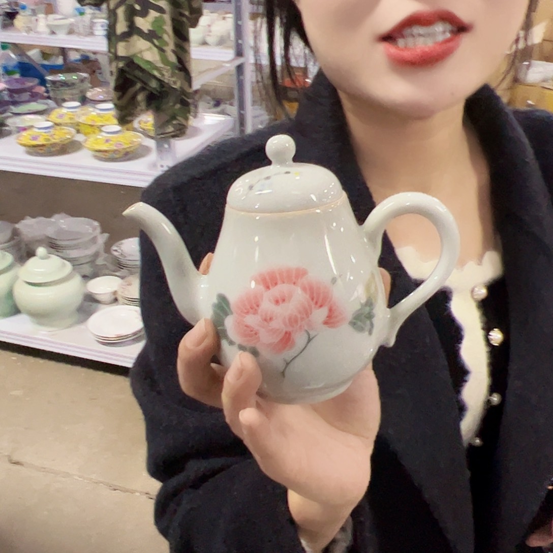 摆件瓷景德镇影青芙蓉花龙蛋壶