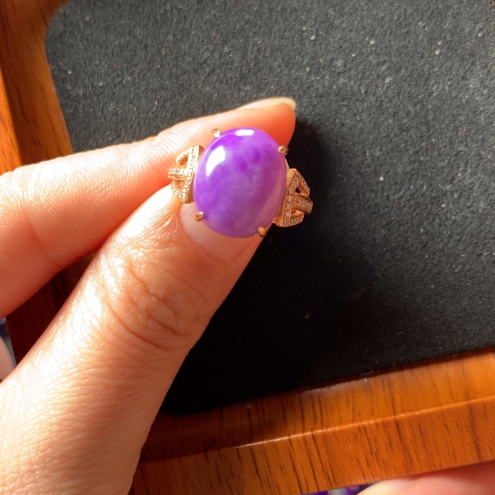 苏纪石（舒俱来）戒指18K金镶嵌