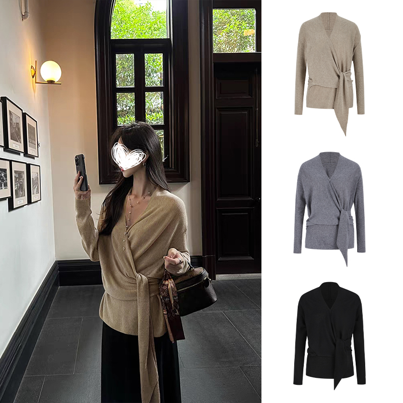 Moses Queen/魔西女王气质V领毛衣慵懒显瘦上衣秋宽松长袖针织衫