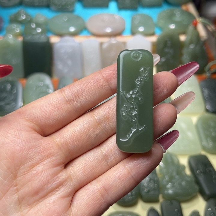 【闪购商品】和田玉颈饰未镶嵌