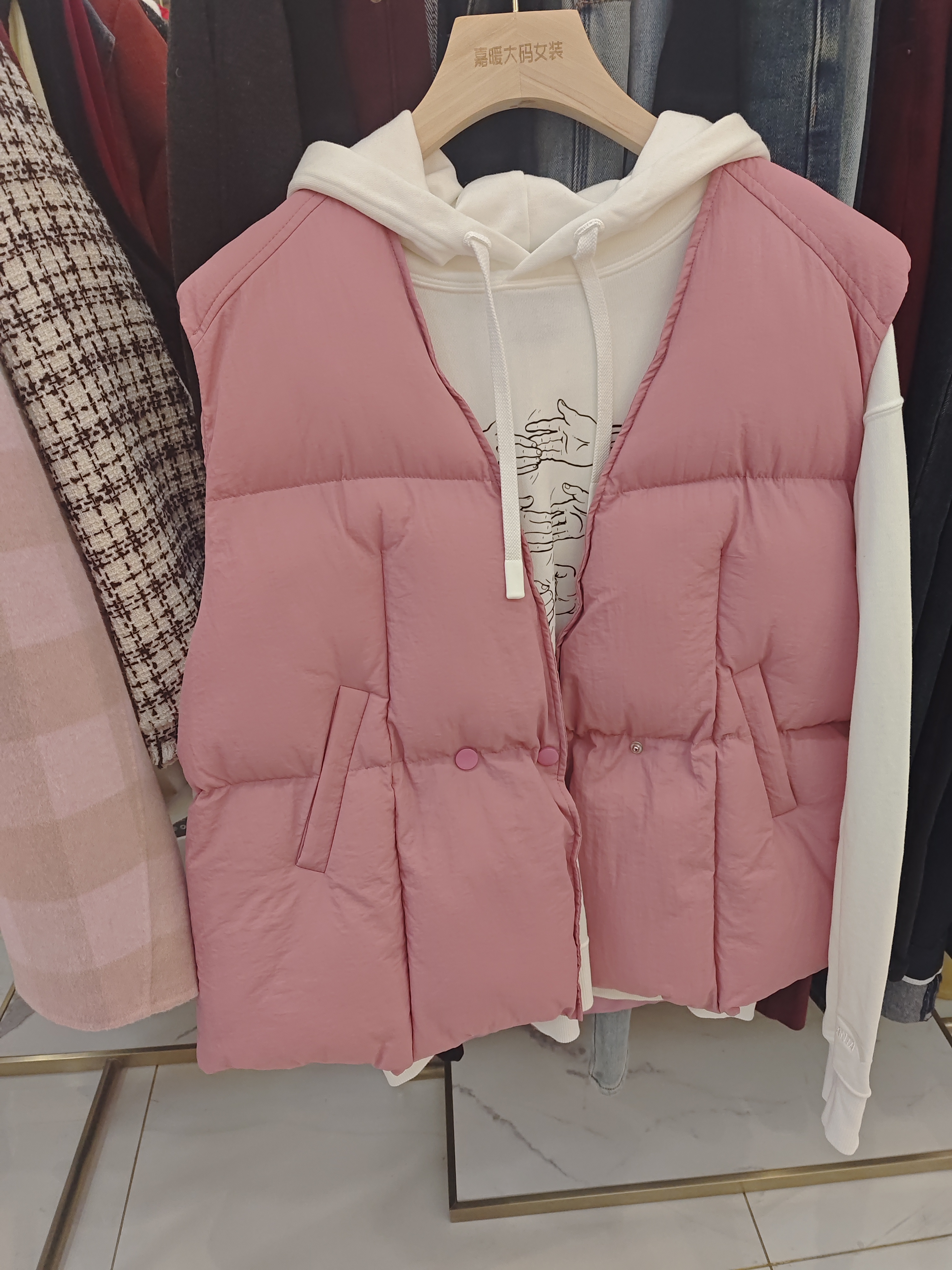 彩色棉马甲休闲款大码女装短款时尚百搭宽松