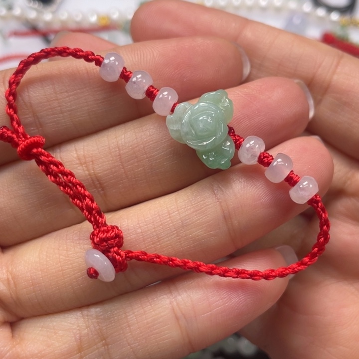 翡翠未镶嵌手绳799999999