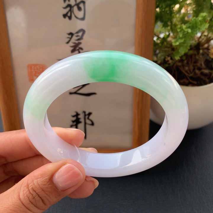 翡翠未镶嵌手镯翡翠手镯55圈口（瑕疵包容）
