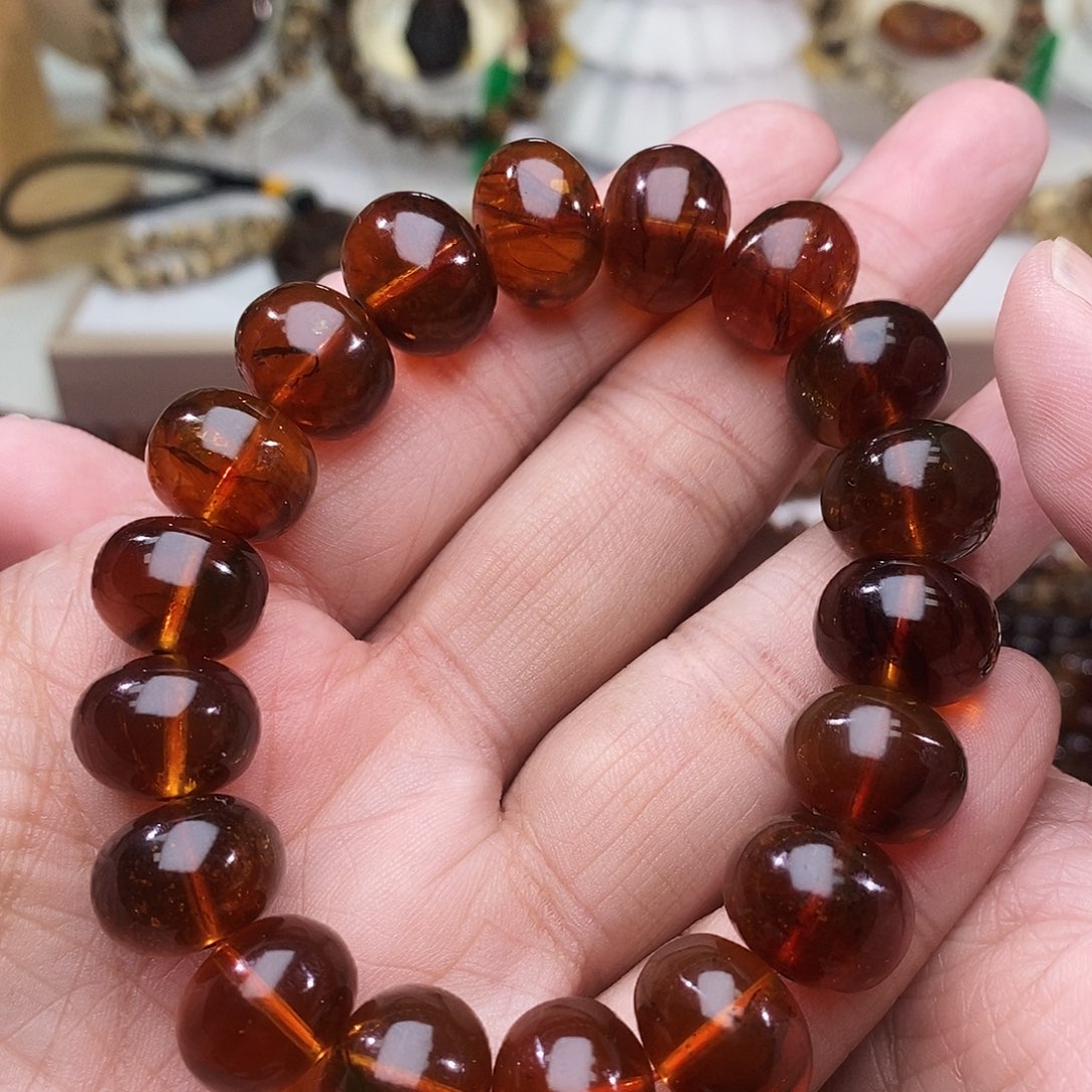 琥珀未镶嵌裸石14血