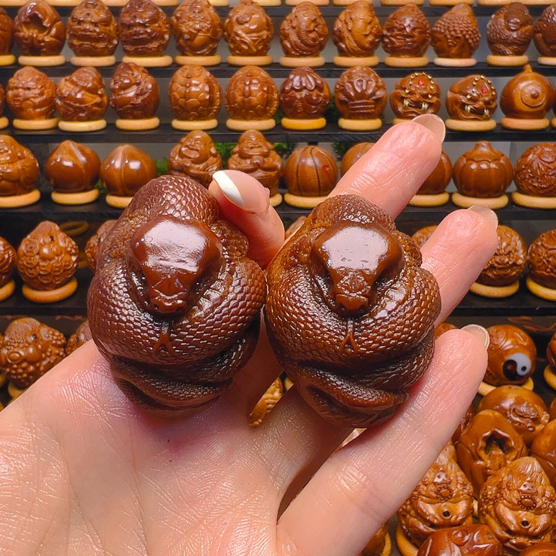 橄榄核手串/手链蛇王初级玉华