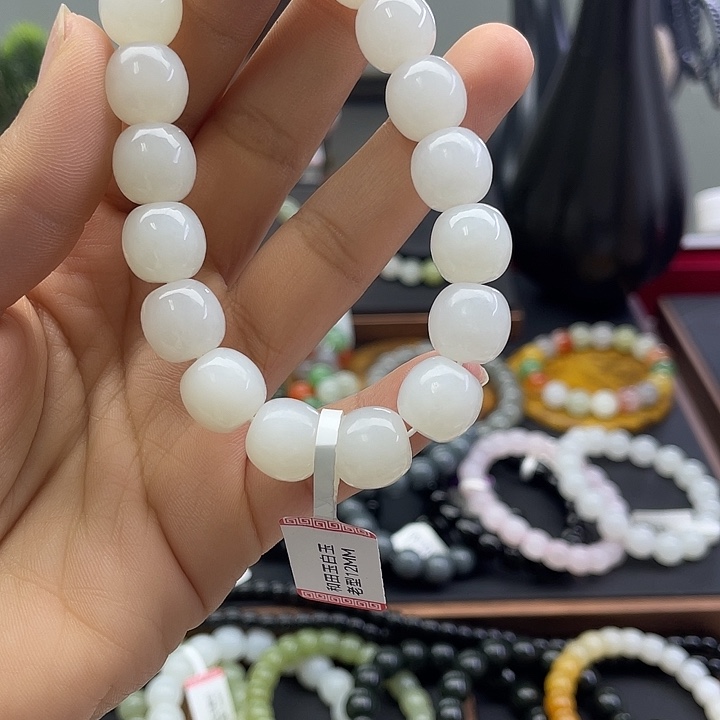 林***儒和田玉未镶嵌手串